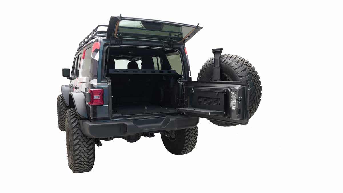2018-Present Jeep Wrangler JL Paramount Automotive Tailgate Table 81-20105