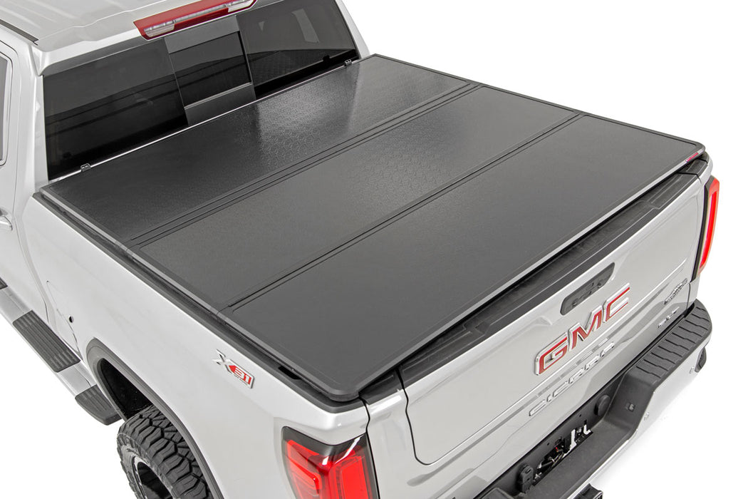 Hard Tri-Fold Bed Cover 14-18 Silverado/Sierra 1500-5 Foot 5 Inch Bed w/o Cargo Mgmt Rough Country #45214550