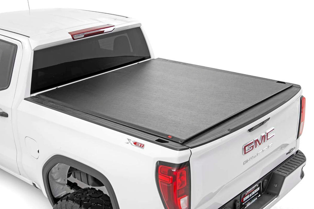 Silverado/Sierra Soft Roll-Up Bed Cover 5 Foot 8 Inch Bed For 19-Pres Silverado/Sierra 1500 Rough Country #48120580