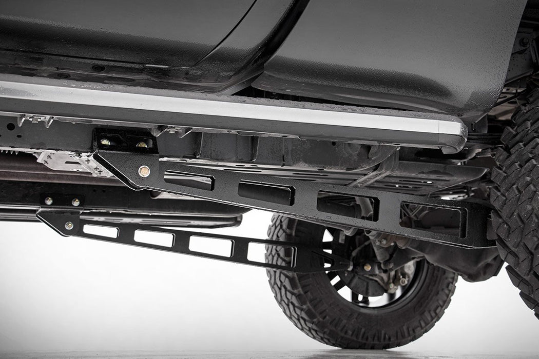 Nissan Traction Bar Kit 6 Inch Lift 16-20 Titan XD Crew Cab 4WD Rough Country #81000